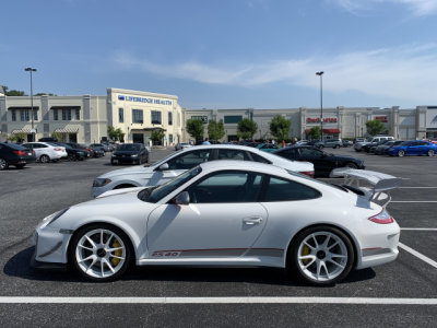 2011 Porsche 911 GT3 RS 4.0, one of 600 built, 997.2; photographed in Hunt Valley, Maryland (1157)