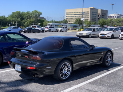 Mazda RX-7, 3rd generation, one of 68,589 produced between 1992 and 2002 (1210)