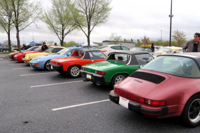 Spectator parking lot, Porsche Swap Meet in Hershey, PA (3303)