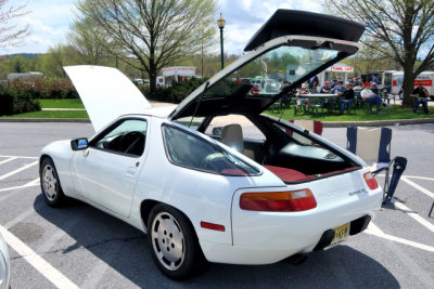 Peoples' Choice Concours, 928, Porsche Swap Meet in Hershey, PA (3361)