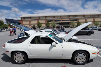 Peoples' Choice Concours, 928, Porsche Swap Meet in Hershey, PA (3365)