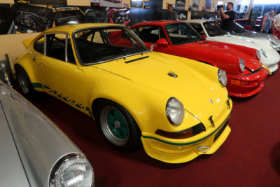 More Porsche 911s (3989)