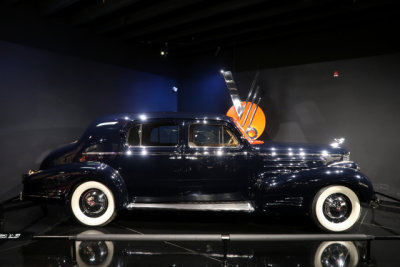 1938 Cadillac V16 Five-Passenger Town Sedan (5815)
