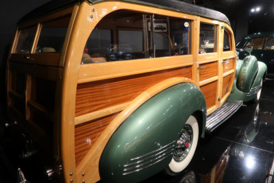 1941 Packard 120 Woody Wagon (5851)