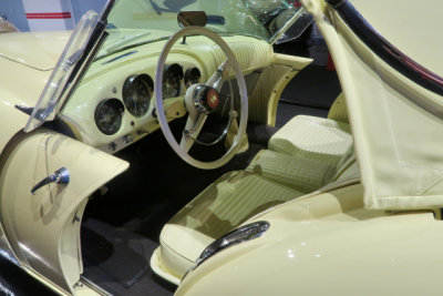 1954 Kaiser-Darrin Roadster (5901)