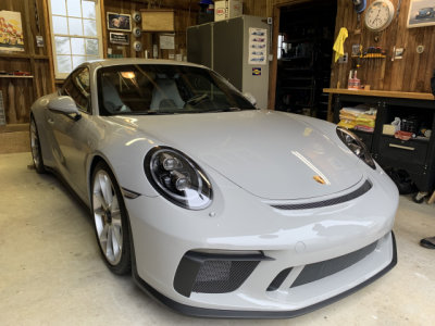 2019 Porsche 911 GT3 Touring, 991.2, Chalk (known as Crayon in the UK) (2838)