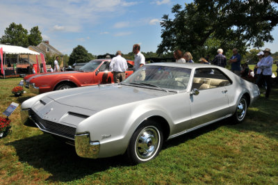 1966 Oldsmobile Toronado Deluxe 2-Dooe Sport Coupe, William & Darlene Myers, Dillsburg, PA (6784)