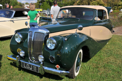 1952 Daimler DB-18 Drophead Coupe by Hooper & Co., 1 of 6 built, 1st for King George VI, John & Linda Spillman, York, PA (7802)