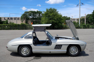 1955 Mercedes-Benz 300 SL Gullwing. (4572)