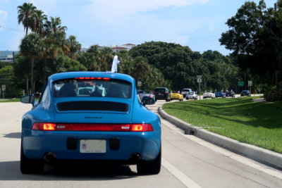 Procession of Porsches in Boca Raton, FL, at 2019 Porsche Parade (annual Porsche Club of America convention) (4460)