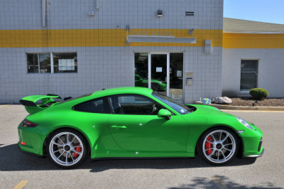 2018 Porsche 911 GT3 (991.2), Todd B, Best in Show -- Full Concours (8148)