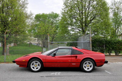 2018 Vintage Ferrari Event, 1980s Ferrari 308 GTS Quattrovalvole (6100)
