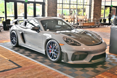 2023 Porsche 718 Cayman GT4 RS in Arctic Grey (0951)