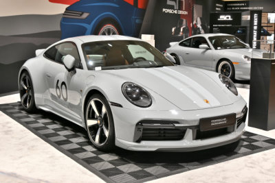 2023 Porsche 911 Sport Classic in Sport Grey Metallic  (1026)