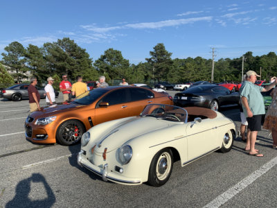 Replica of 1950s Porsche 356 Speedster (2504)