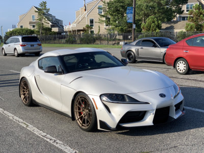 Toyota Supra (2508)