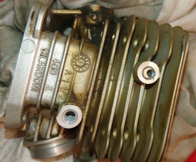 420 cylinder seized bolt.jpg