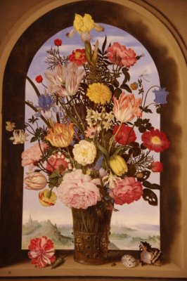 Vase of flowers 