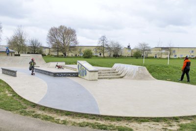 Adventure ground for skateboards