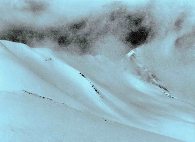 Rocher d'Aran : quand le sommet s'extrait des nuages