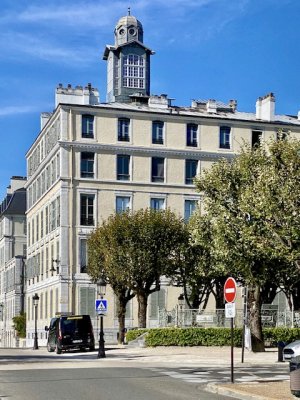La cage aux oiseaux
