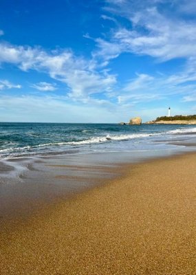 La grande plage de Biarritz 1er Janvier 2022 - 25 degrs 