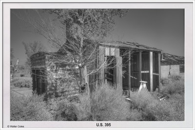 Abandoned Buildings 395 10-14-19 (5)_6)_7)_Detailed BW Frame w.jpg