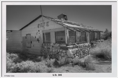 Abandoned Buildings 395 10-14-19 (10)_8)_9)_Detailed BW Frame w.jpg