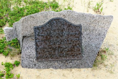 Plaque Commerating First Transatlantic Wiresless Transmission - Marconi Wireless Station.jpg