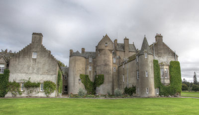 Ballindaloch Castle, Scotland IMG_9881_2_3_s.jpg