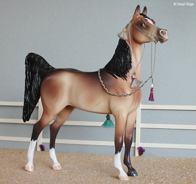 PF Al Shama resin - Arabian filly - by Gina Hall-Anderson