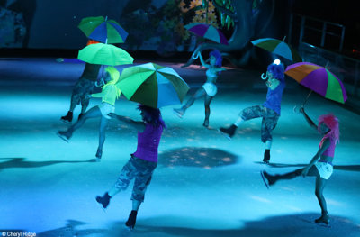 4770-ice-show.jpg