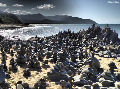 P8291162b-balancing-stones.jpg