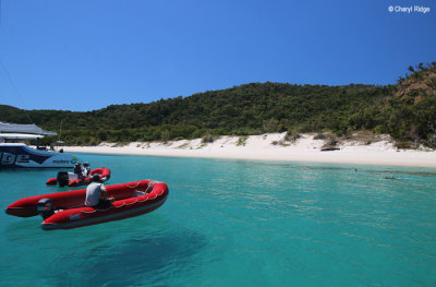 7602-chalkies-beach.jpg