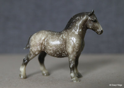 Breyer Stablemate G1 Draft Horse - dapple grey