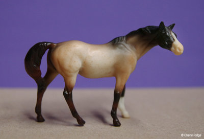 Breyer Stablemate G1 Thoroughbred mare - red roan