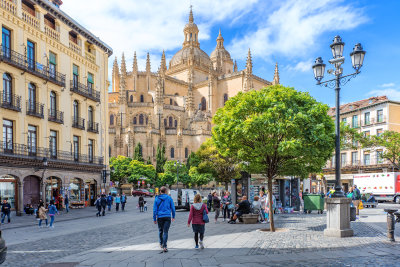Plaza Mayor & Segovia Cathedral
