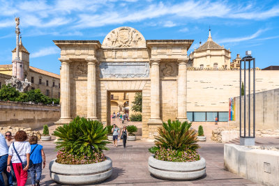 Puerta del puente