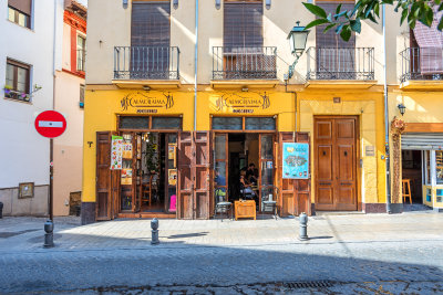 Along Calle Elvira