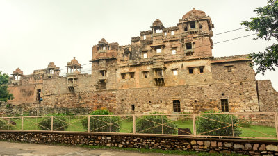  Chittor Fort or Chittorgarh, 8th Century