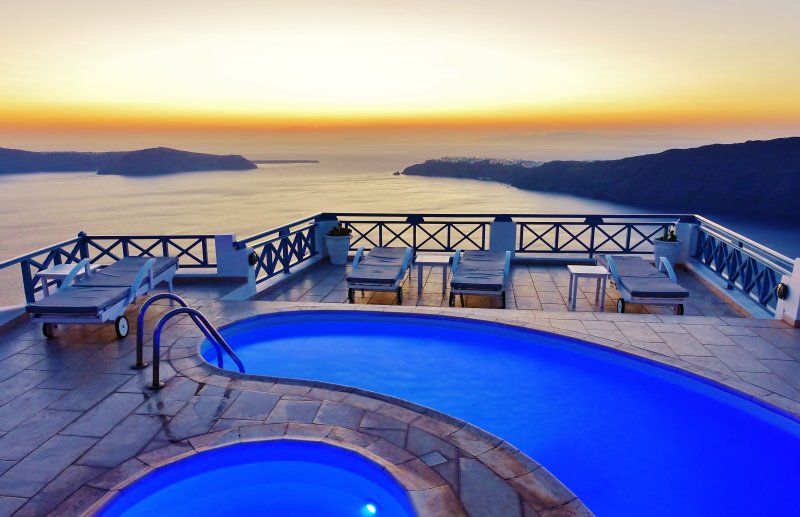 Sunset view to the Aegean sea at Imerovigli, Santorini.