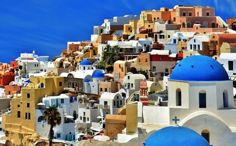 Colors of Oia, Santorini.