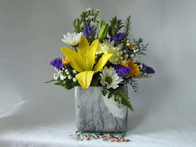 18 Apr Weekly arrangement