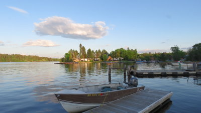 Voyagaire Lodge & Houseboats
