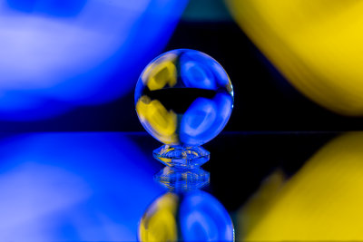 Painting Crystal Ball with light