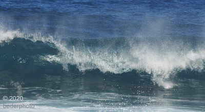  Keokea Beach surf 