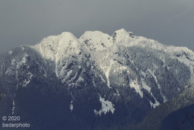 Vancouver north shore summits