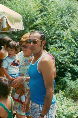 bvg_pool13_aug76.jpg
