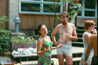 bvg_pool14_aug76.jpg