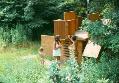bvg_pool15_aug76.jpg